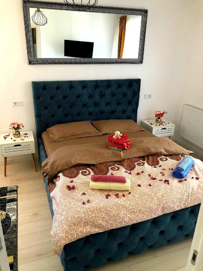 Jolie Apartments Braşov Extérieur photo