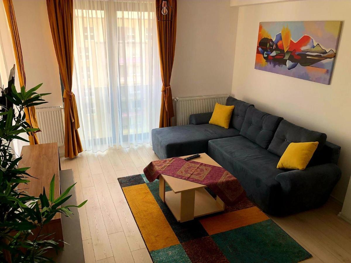 Jolie Apartments Braşov Extérieur photo