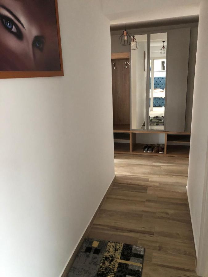 Jolie Apartments Braşov Extérieur photo